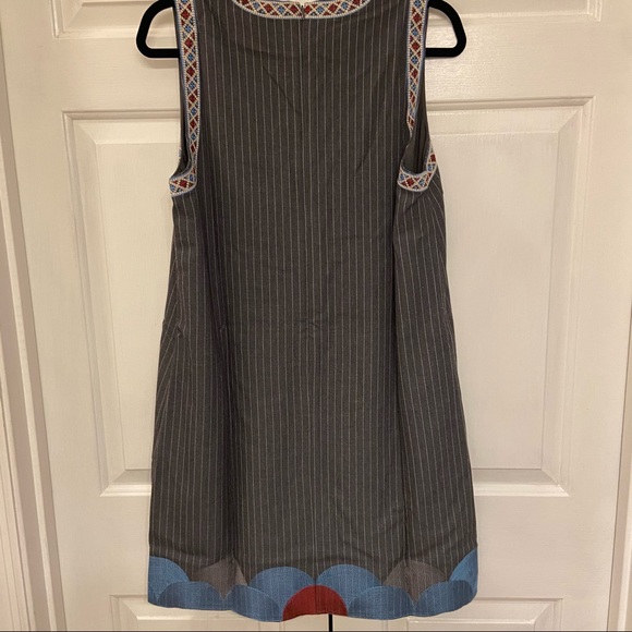 FoxieDox embroidered shift dress 8 - Picture 2 of 6